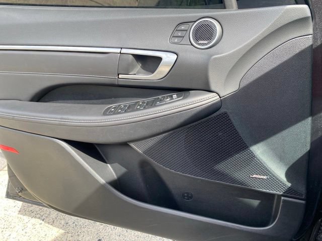 Used 2022 Hyundai Sonata Limited FWD image 21