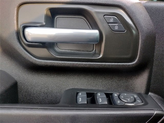 Used 2024 Chevrolet Silverado 2500 Custom w/ Custom Value Package image 37