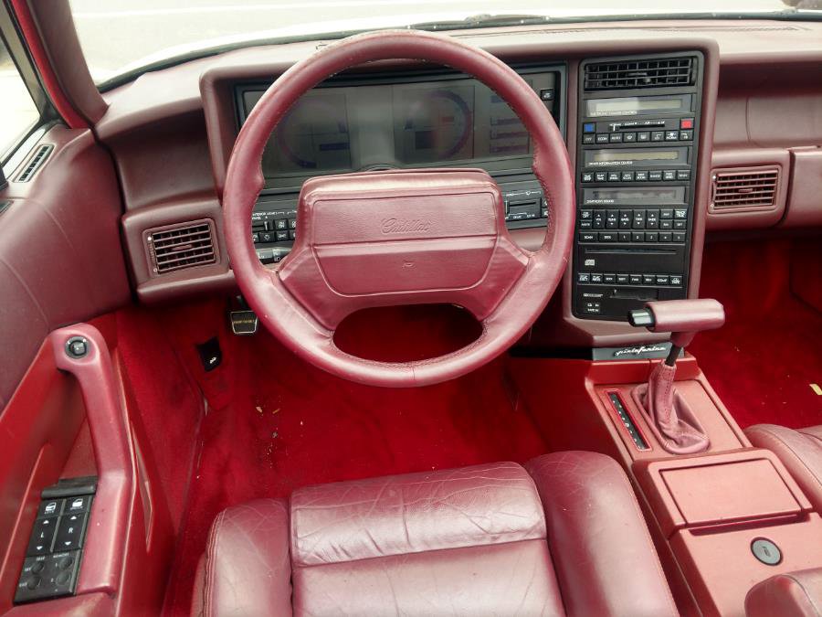 Used 1990 Cadillac Allante FWD image 12