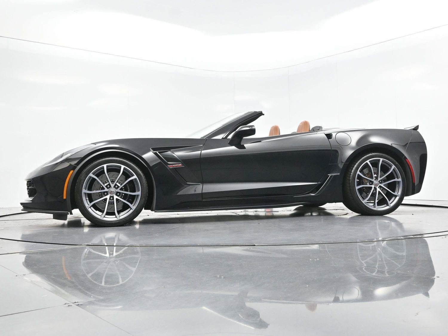 Used 2019 Chevrolet Corvette Grand Sport RWD image 49