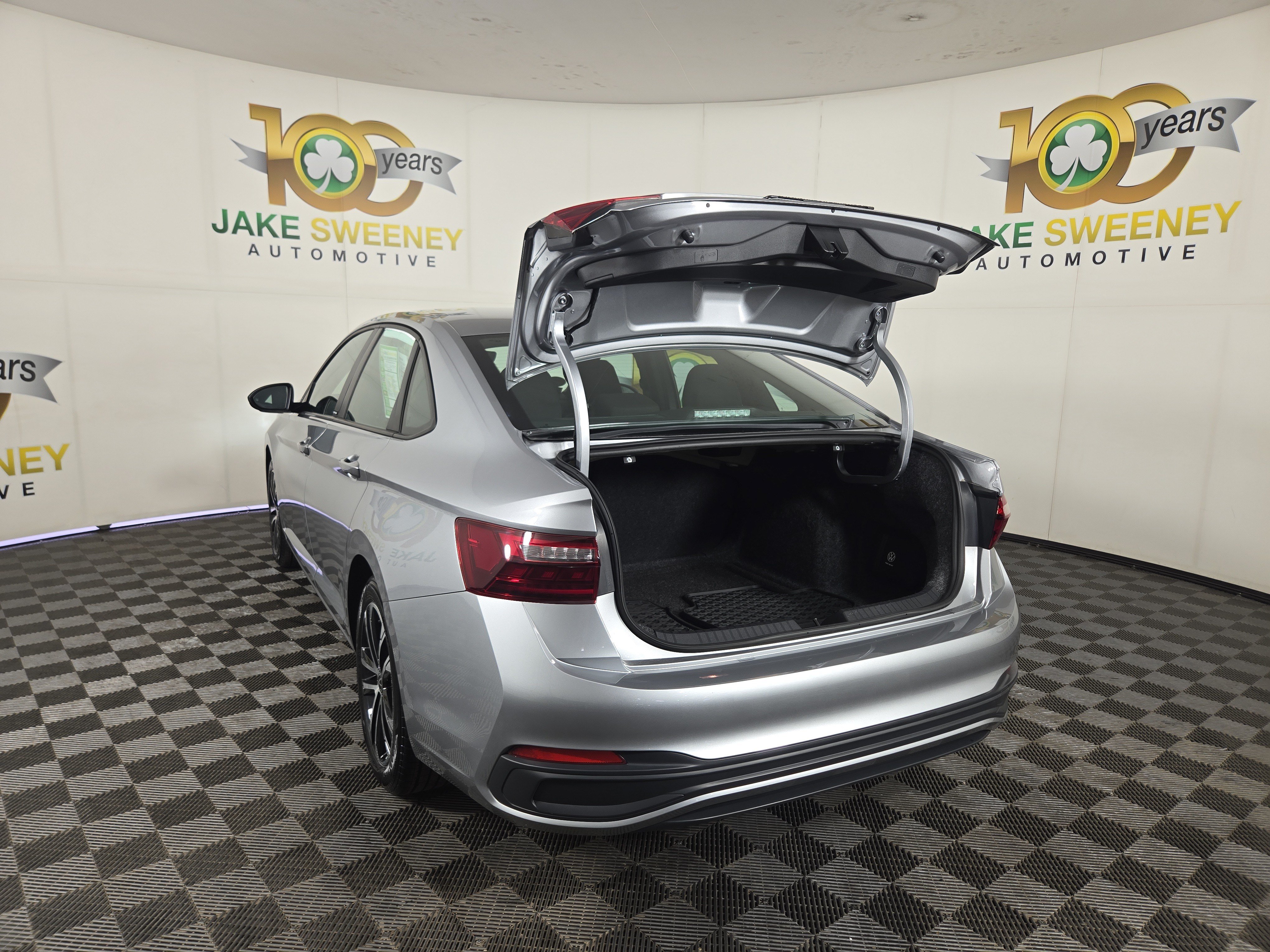 Used 2023 Volkswagen Jetta Sport FWD image 30