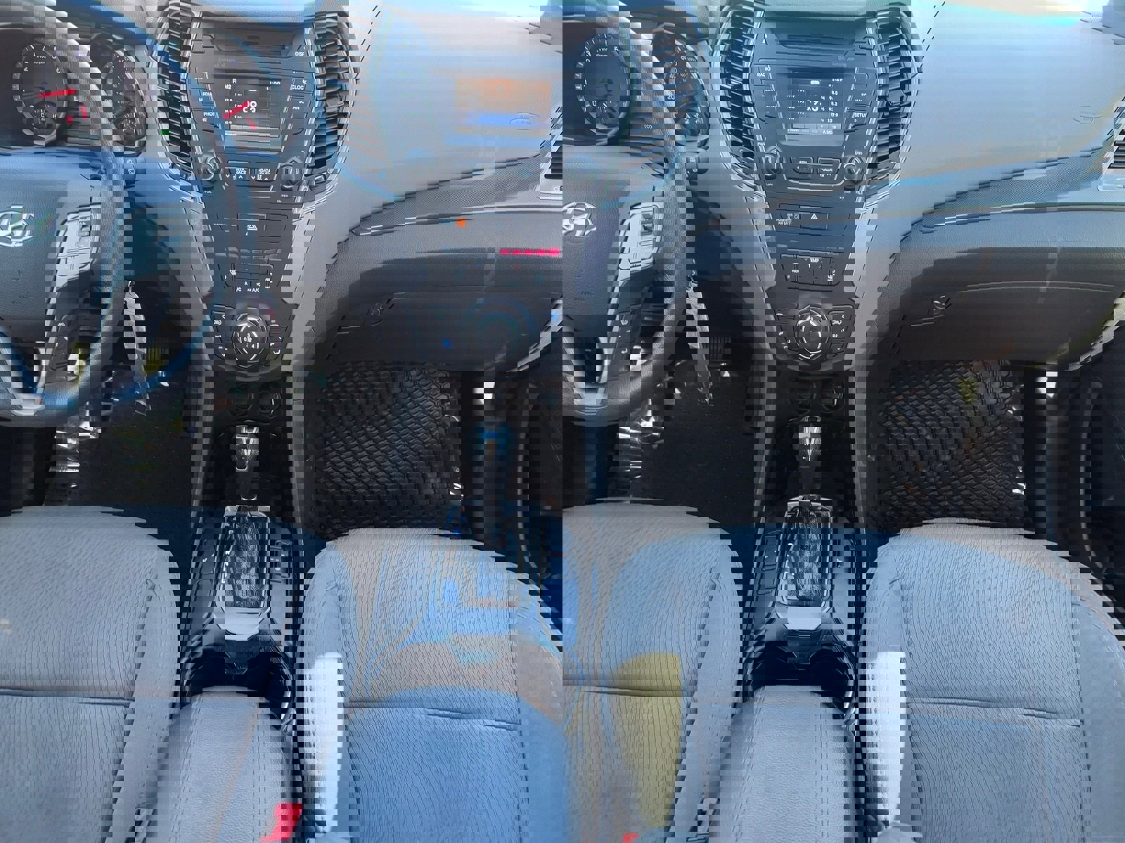 Used 2015 Hyundai Santa Fe Sport w/ Option Group 02 image 14