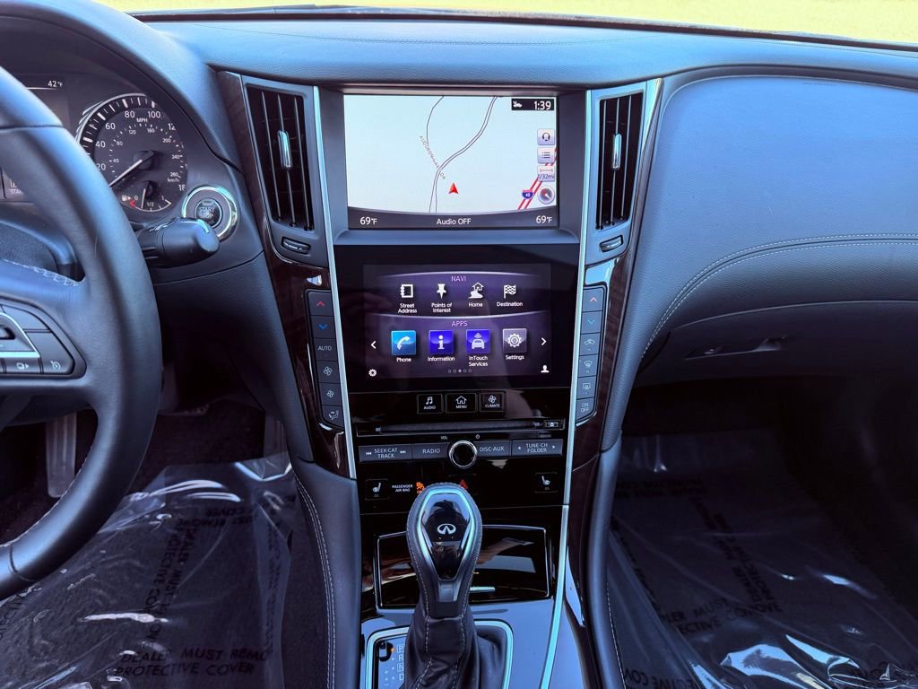 Used 2019 INFINITI Q50 Luxe w/ Essential Package (3.0T Luxe) image 23