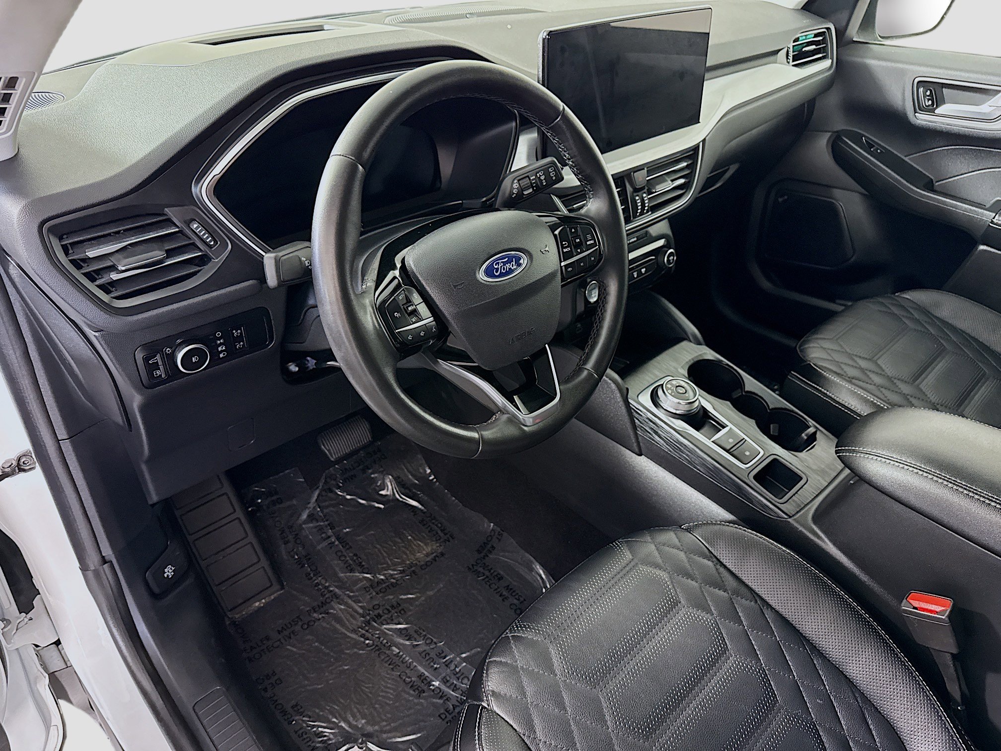 Used 2023 Ford Escape SE w/ PHEV Premium Package image 23