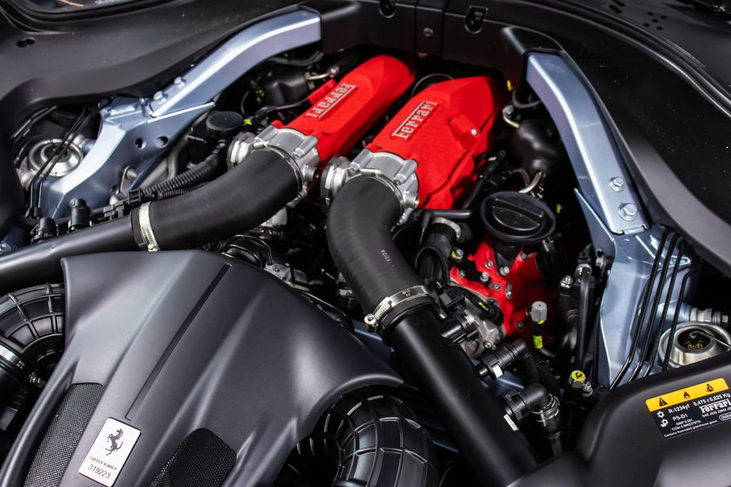 Certified 2025 Ferrari Roma Spider RWD image 58
