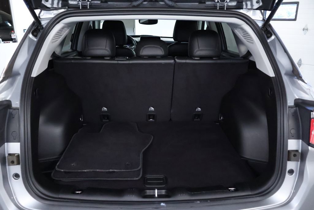 Used 2022 Jeep Compass Limited image 19