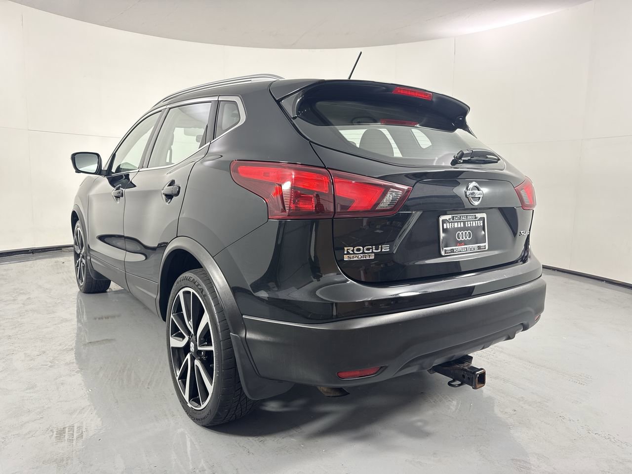 Used 2017 Nissan Rogue Sport SL w/ SL Premium Package AWD/4WD image 5
