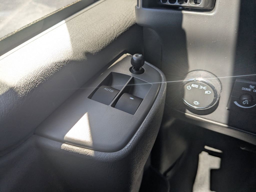 New 2025 Chevrolet Express 2500 w/ Driver Convenience Package RWD image 23