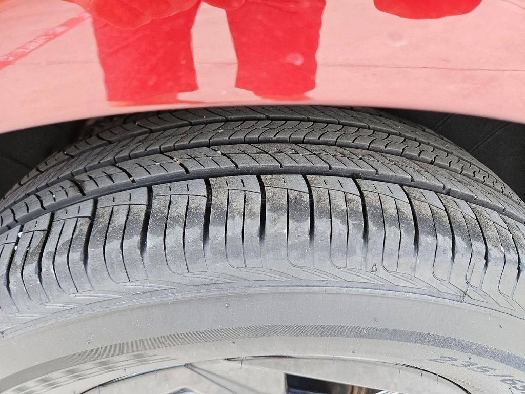 Used 2025 Kia Carnival image 26