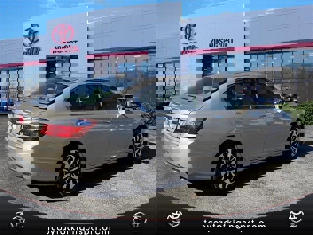 Used 2015 Honda Accord EX-L image 5