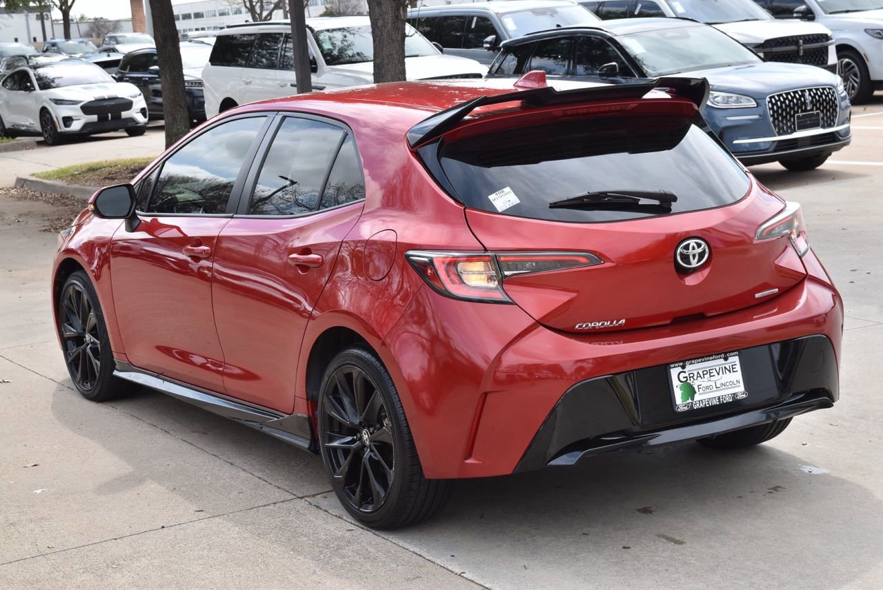 Used 2021 Toyota Corolla SE w/ Special Edition image 10