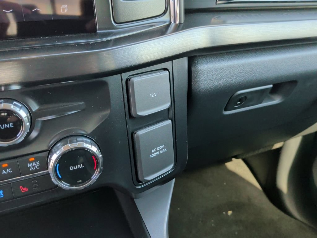New 2027 Ford F250 Lariat w/ Lariat Premium Package AWD/4WD image 33