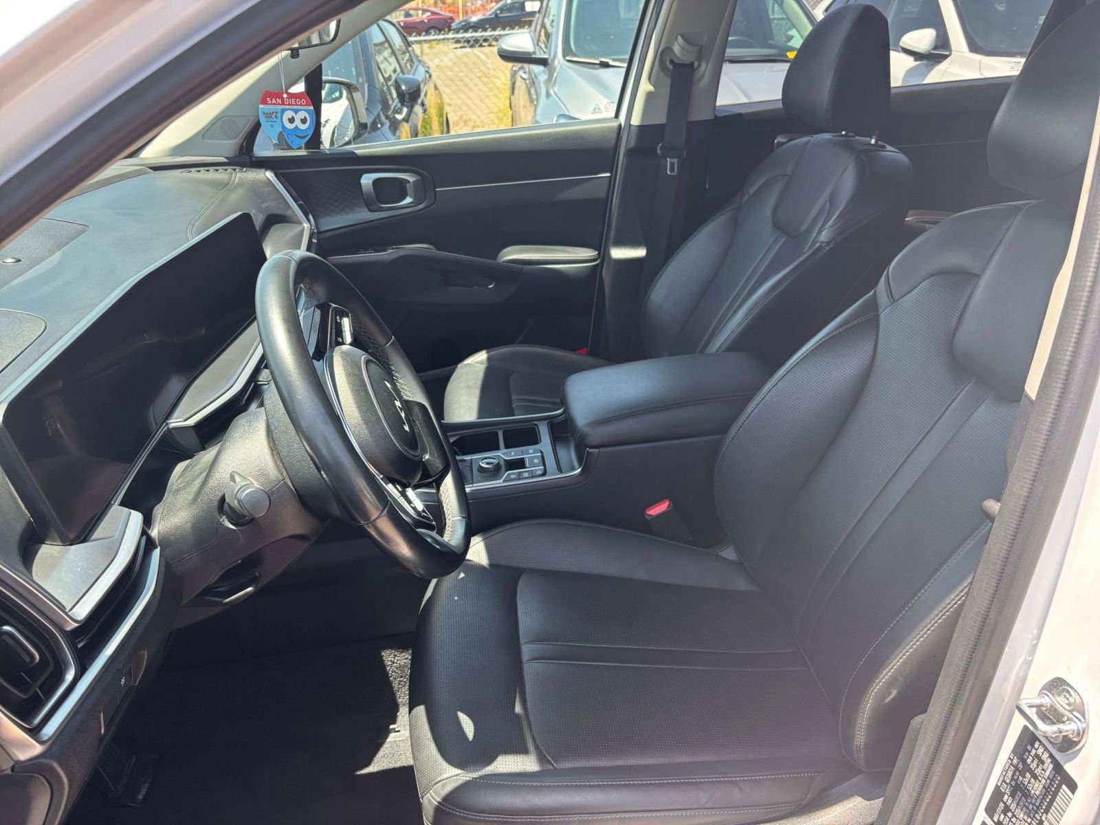 Used 2024 Kia Sorento S AWD/4WD image 28