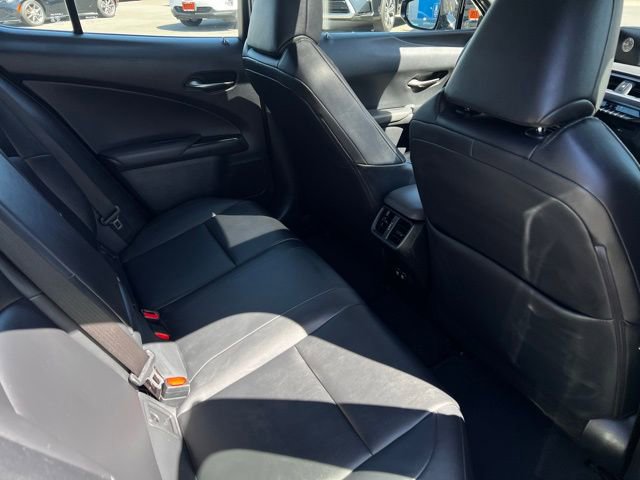 Used 2019 Lexus UX 200 w/ Accessory Package FWD image 22