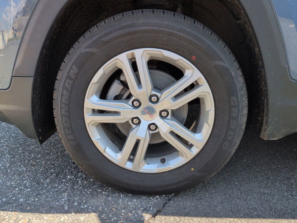 Certified 2024 GMC Terrain SLE image 26