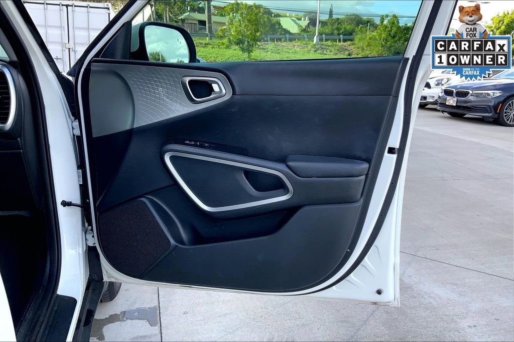Used 2022 Kia Soul LX w/ Technology Package FWD image 22