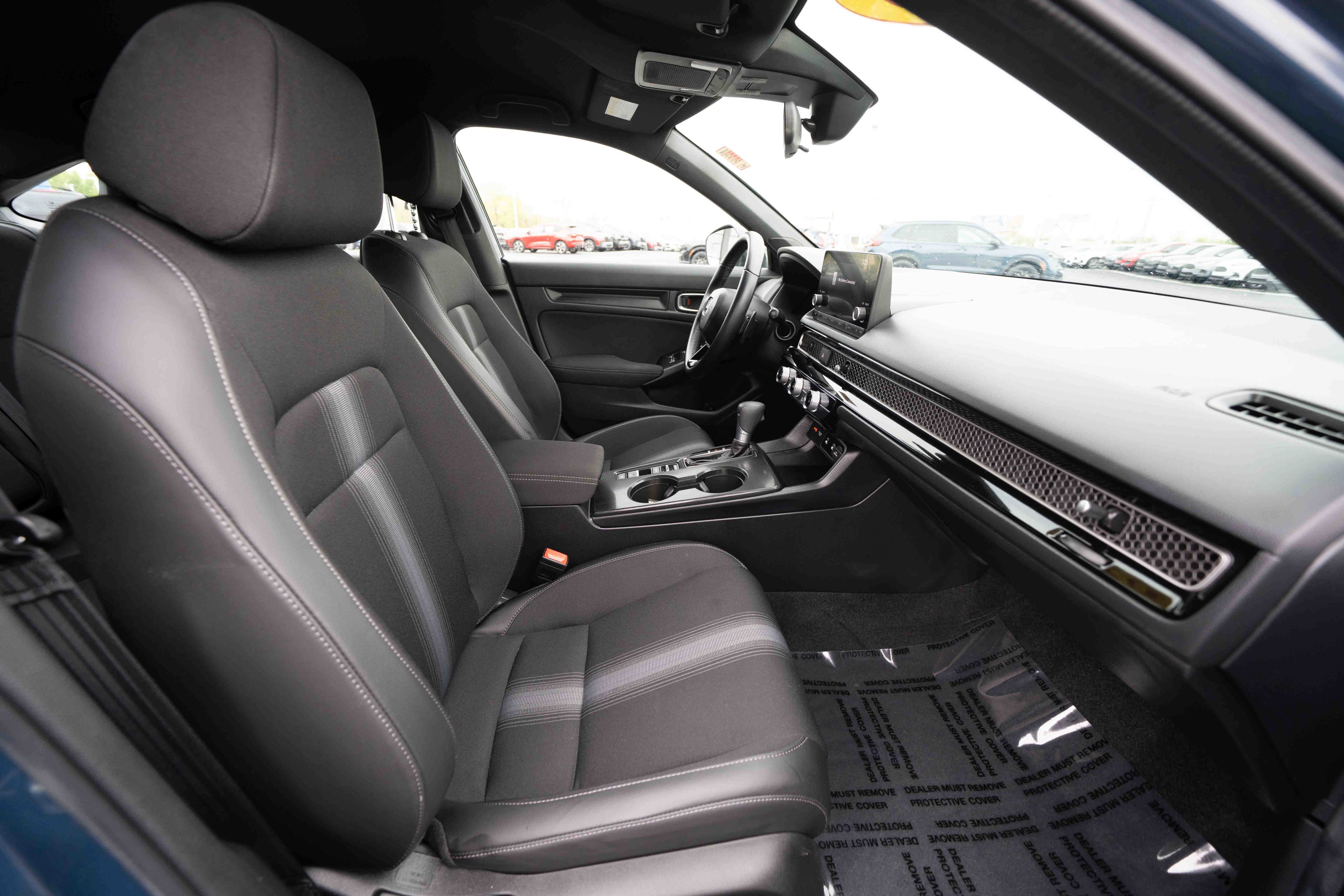 Used 2025 Honda Civic Sport image 26
