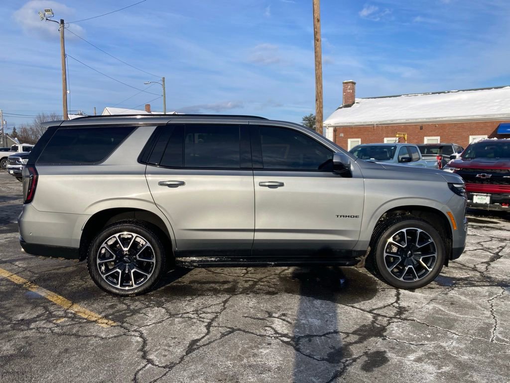 Used 2025 Chevrolet Tahoe RST w/ Comfort Package image 8