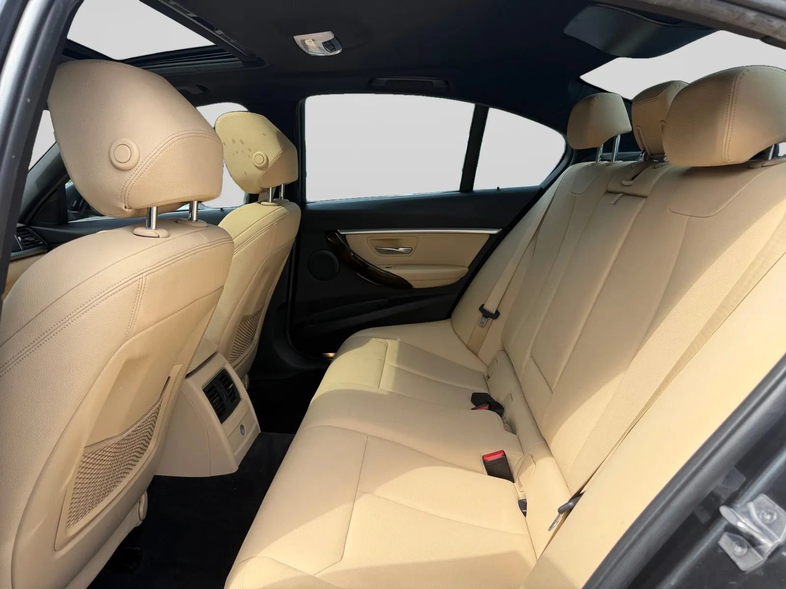 Used 2018 BMW 330i Sedan RWD image 25