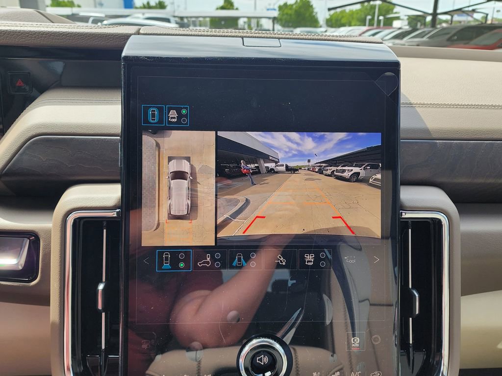 New 2026 GMC Yukon Denali AWD/4WD image 32