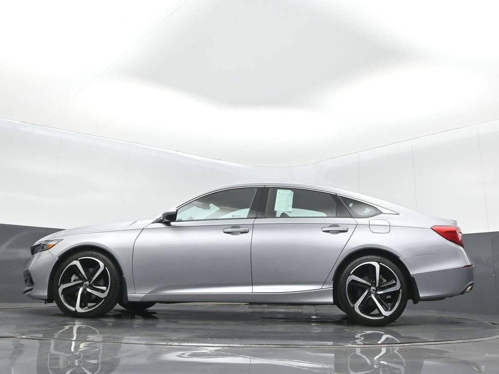 Used 2018 Honda Accord Sport image 14