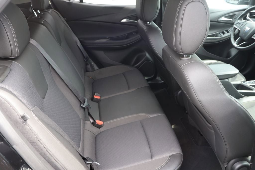Used 2025 Buick Encore GX Preferred FWD image 9