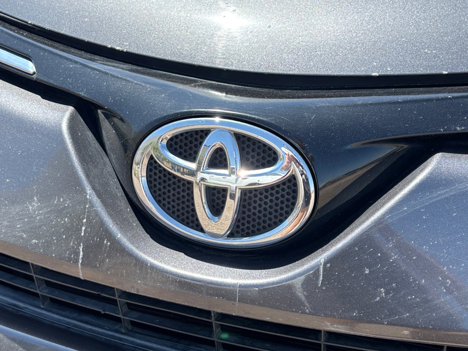 Used 2016 Toyota RAV4 XLE image 20