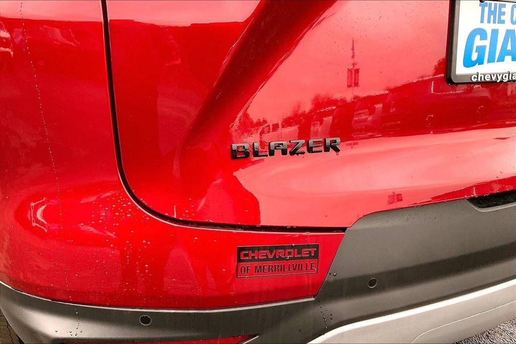 New 2026 Chevrolet Blazer LT w/ Sound & Technology Package FWD image 11