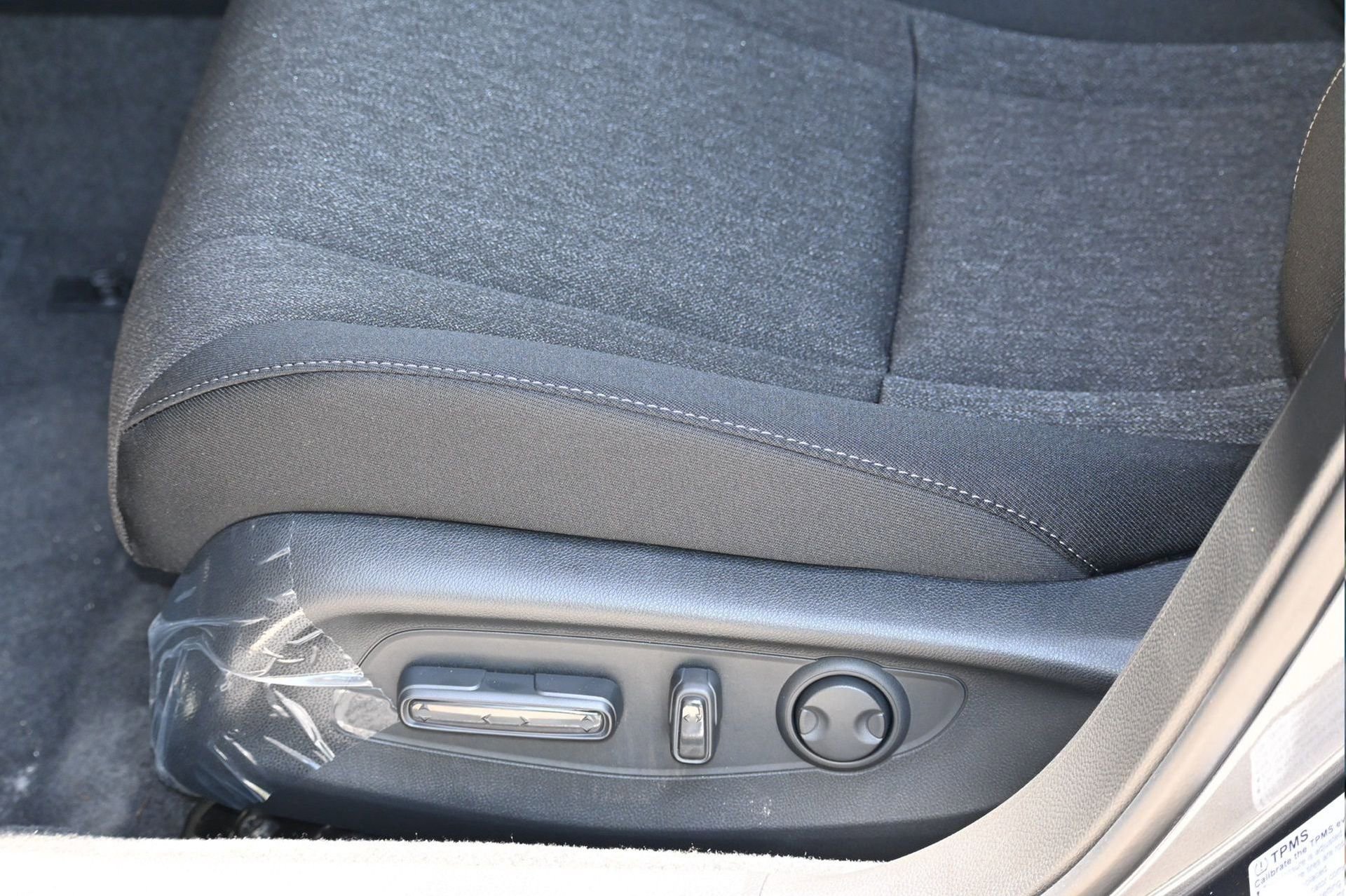 Used 2025 Honda Accord SE image 18