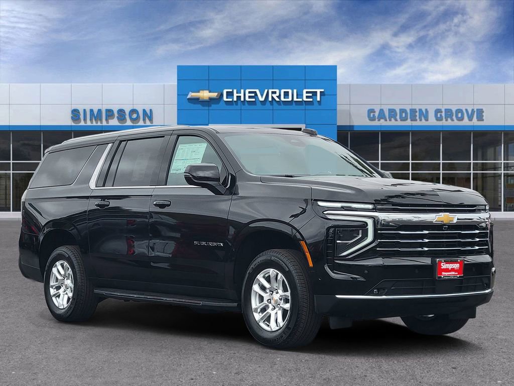 New 2026 Chevrolet Suburban LT w/ Comfort Package
