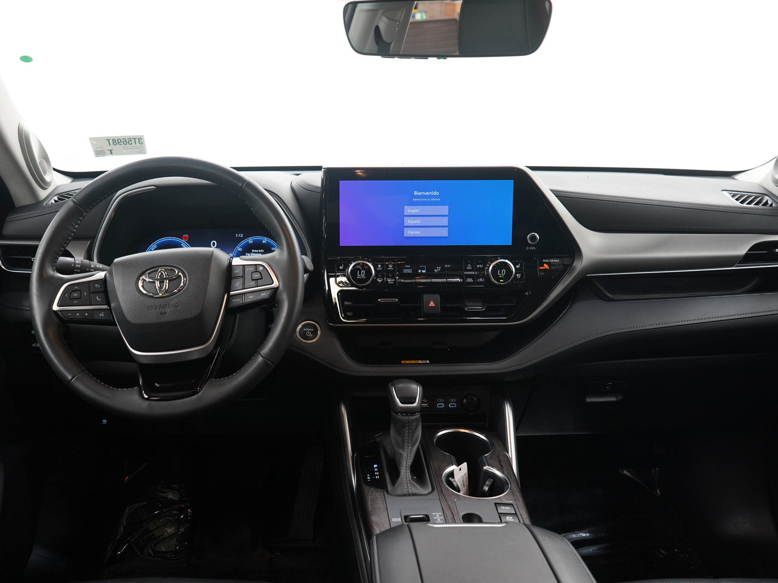 Used 2024 Toyota Highlander Limited AWD/4WD image 17
