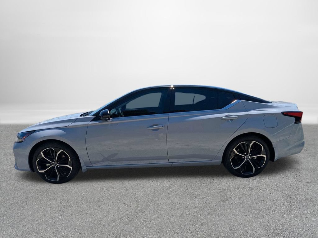 New 2026 Nissan Altima 2.5 SR w/ SR Premium Package FWD image 6