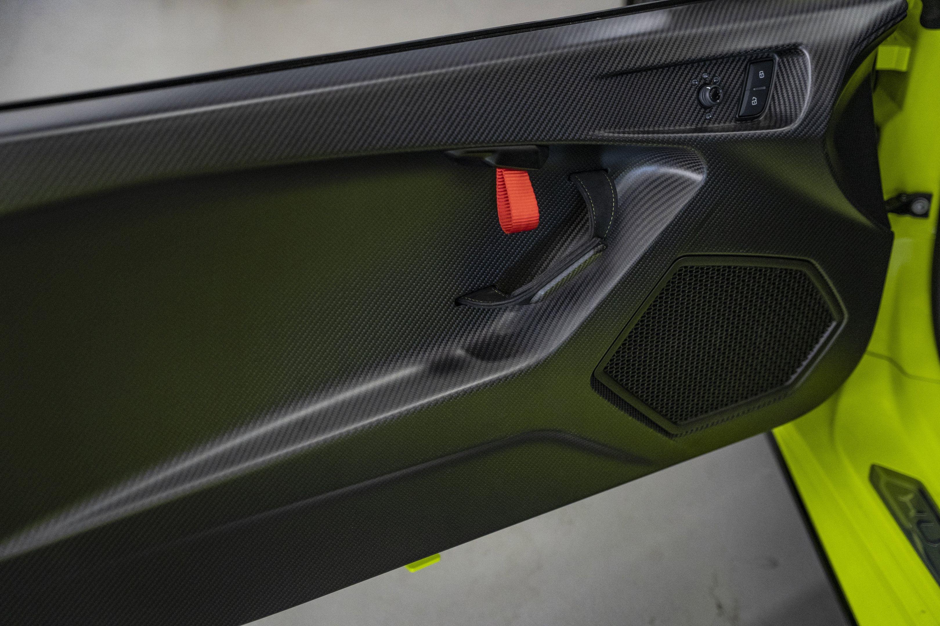 Used 2023 Lamborghini Huracan STO RWD image 37