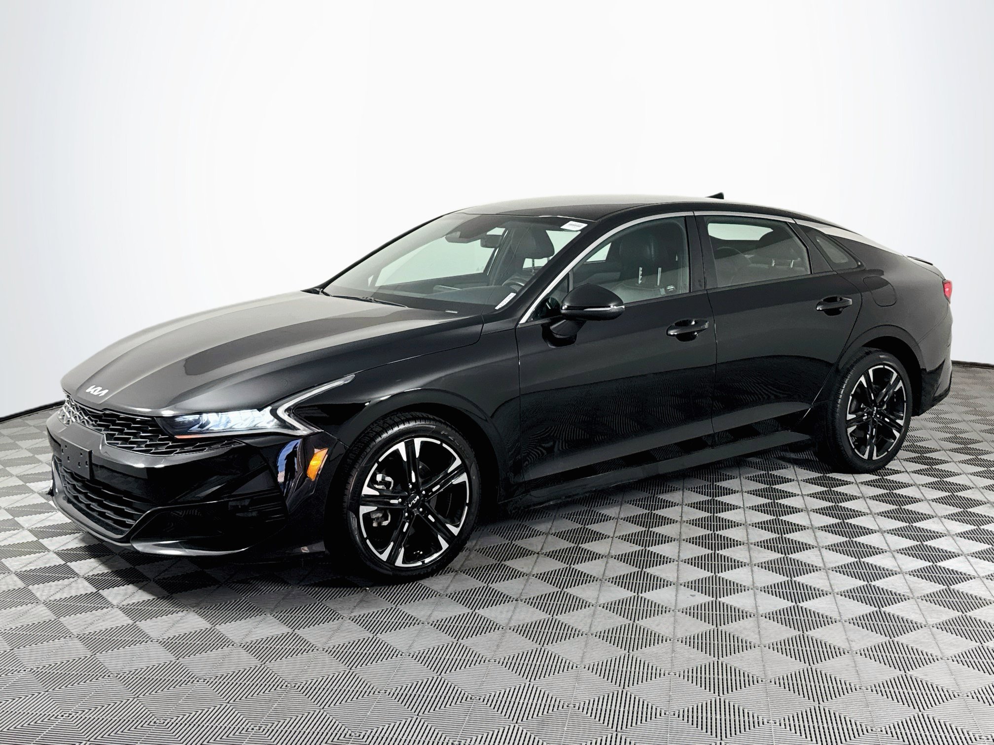 Used 2022 Kia K5 GT-Line FWD image 4
