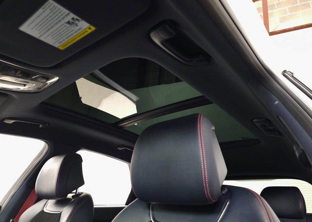 Used 2023 Genesis GV70 3.5T Sport image 18