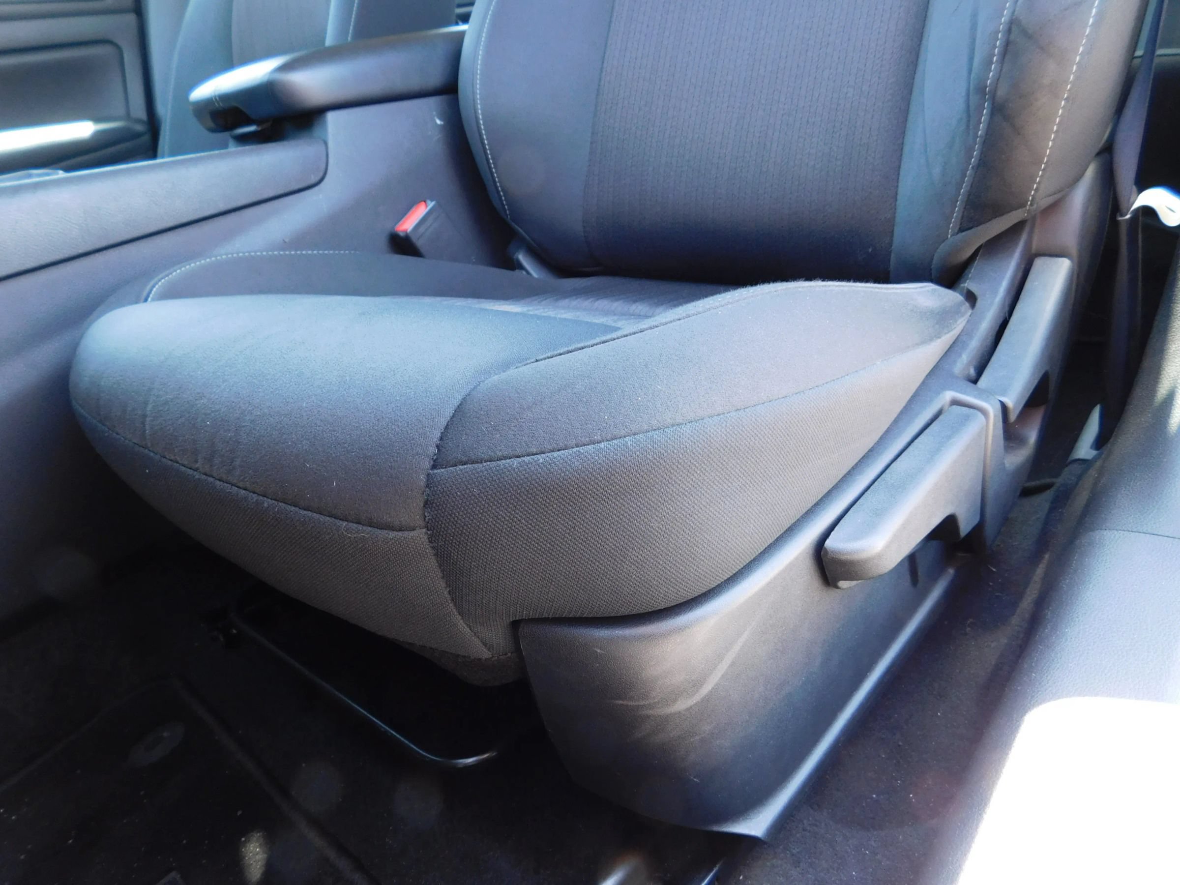 Used 2024 Nissan Altima 2.5 S FWD image 13