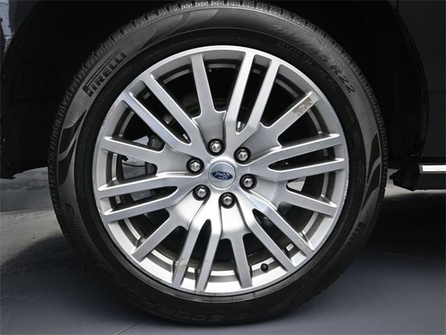 Used 2023 Ford Expedition Max Platinum image 9