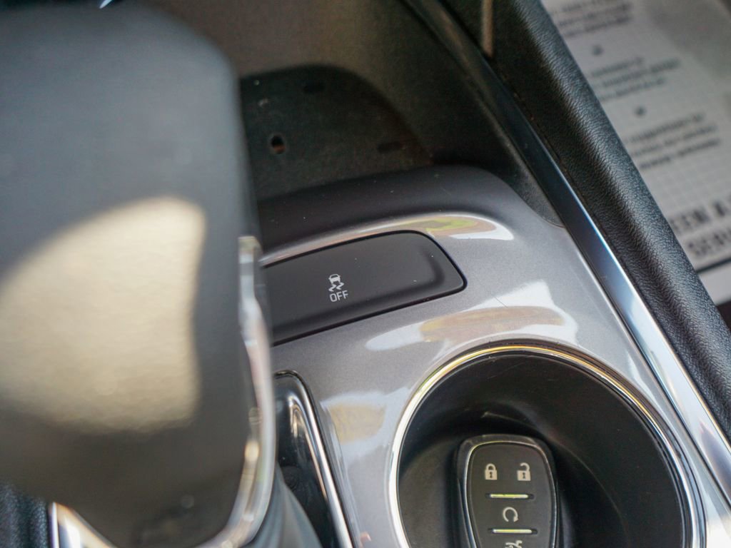 Used 2023 Chevrolet Malibu LT image 25