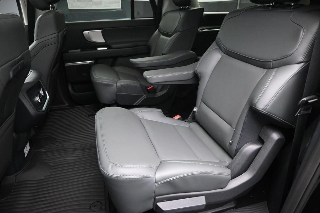 New 2027 Ford Expedition Max Active AWD/4WD image 21