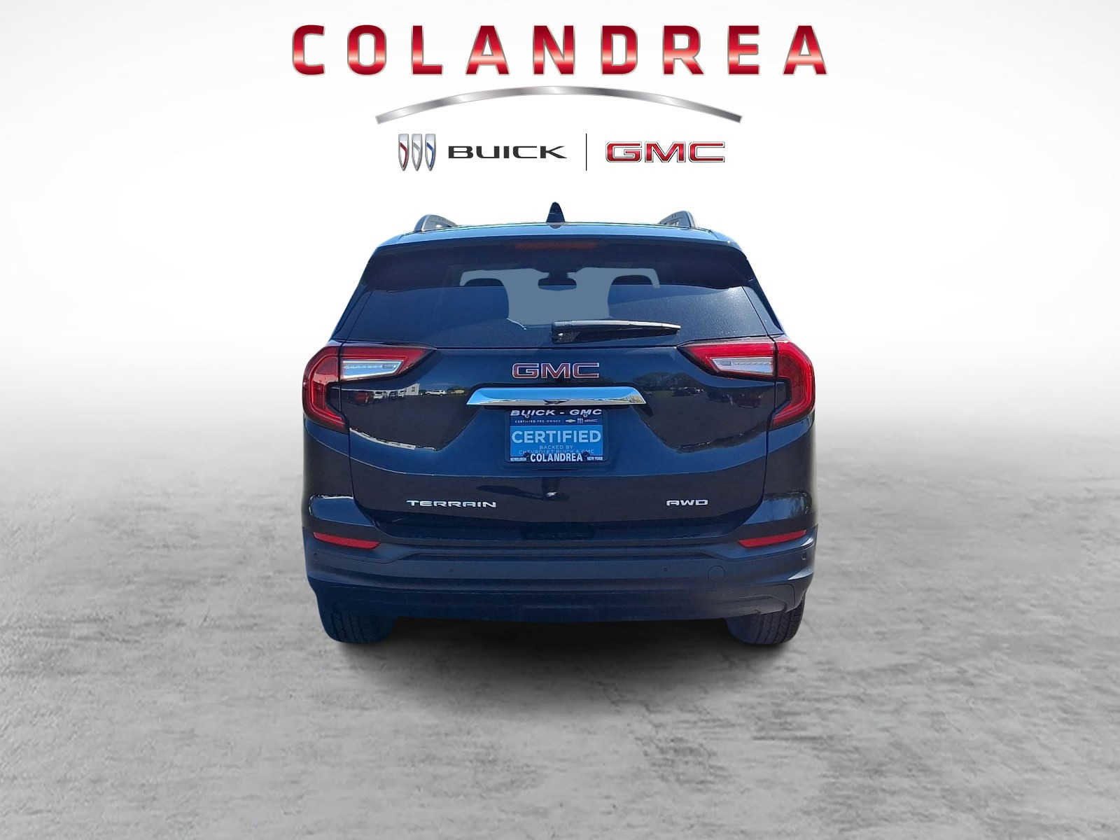 Certified 2023 GMC Terrain SLE w/ Driver Convenience Package AWD/4WD image 5