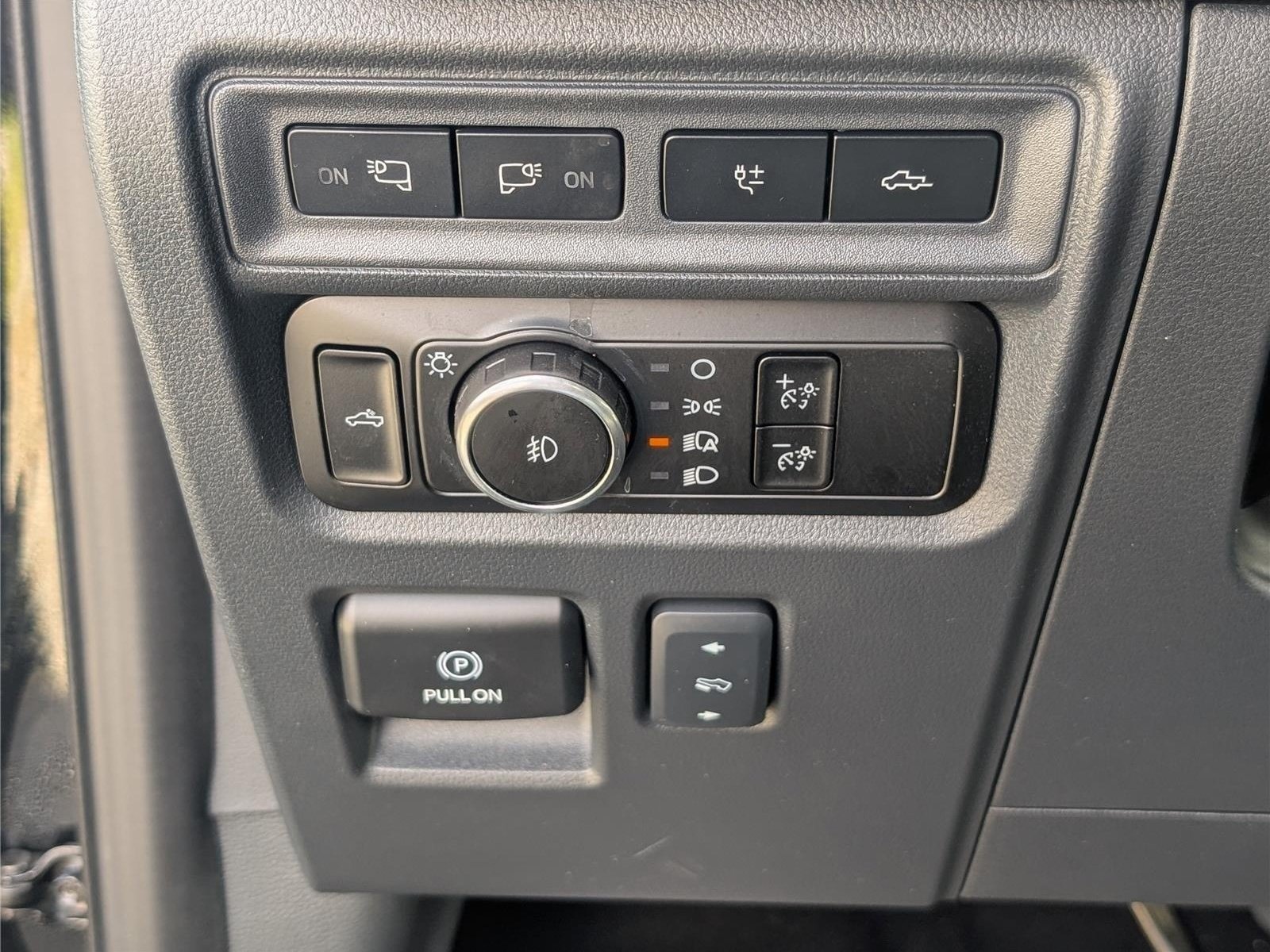 Used 2024 Ford F150 Raptor AWD/4WD image 28