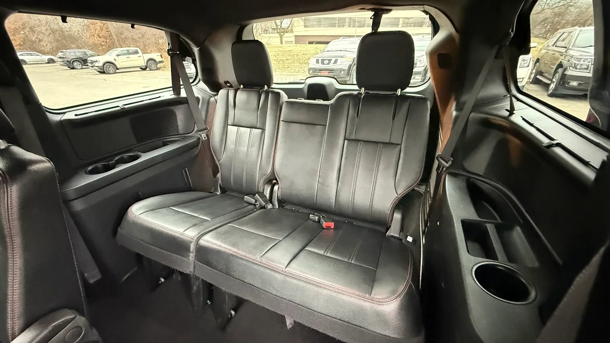 Used 2017 Dodge Grand Caravan GT image 29