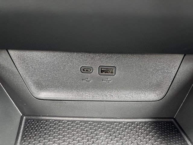 New 2027 Chevrolet Equinox LT AWD/4WD image 26