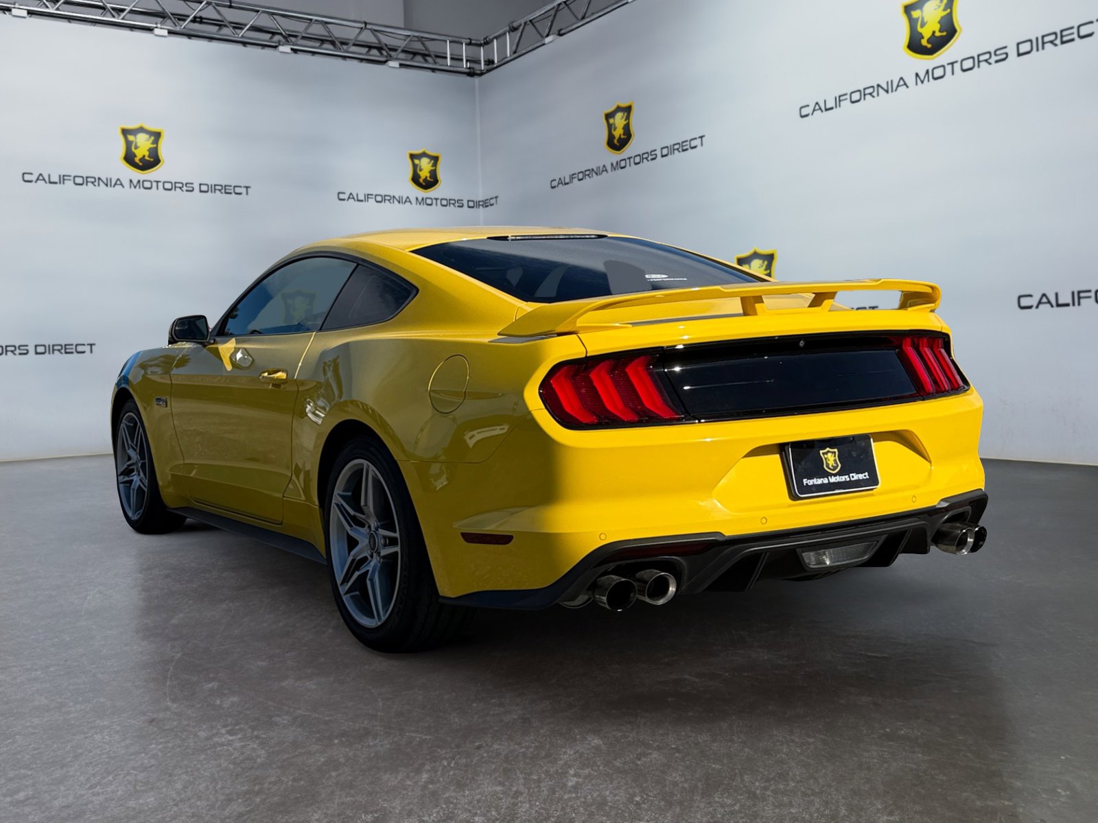 Used 2018 Ford Mustang GT w/ GT Performance Package image 3