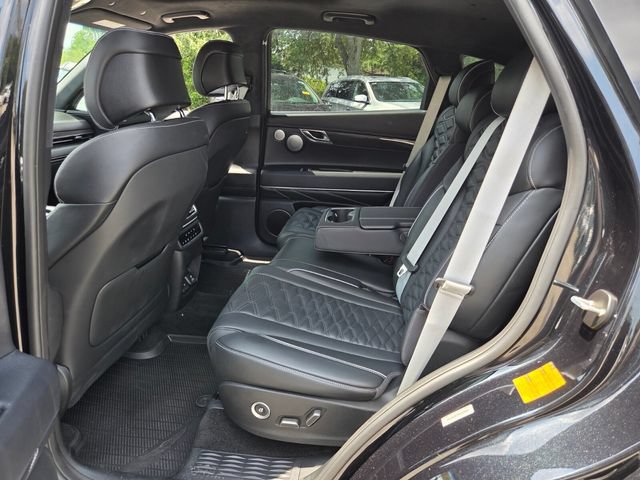 Used 2025 Genesis GV80 3.5T e-SC AWD/4WD image 13