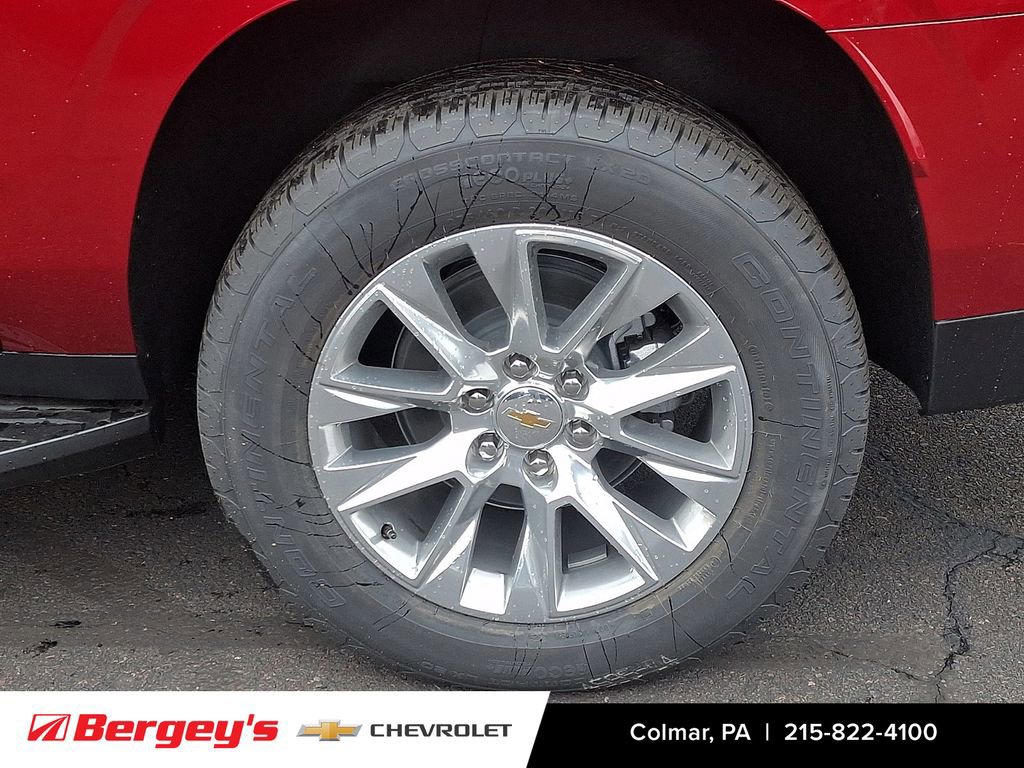 New 2026 Chevrolet Suburban Premier w/ Sun And Tow Package image 5