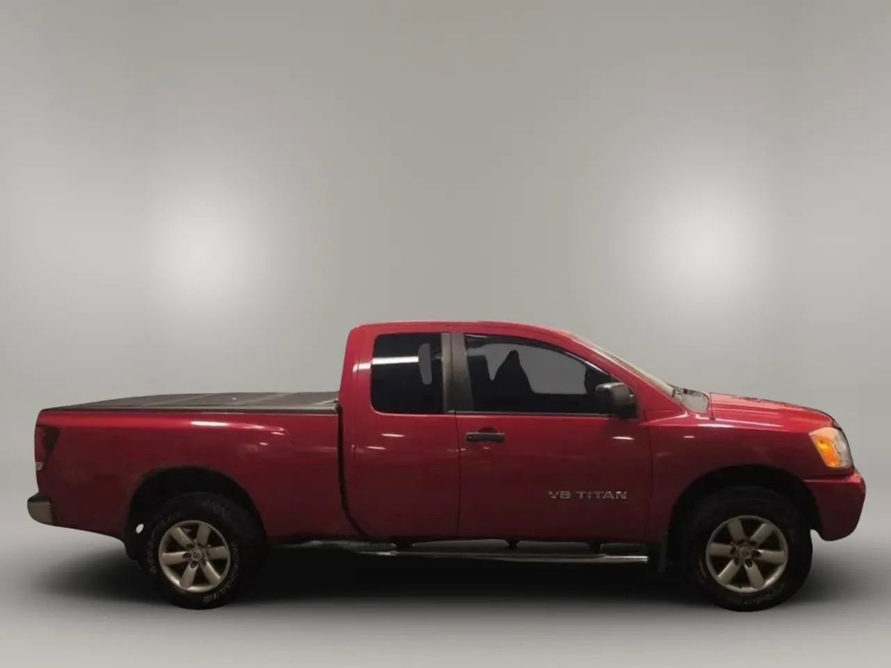 Used 2010 Nissan Titan XE w/ XE Popular Equipment Pkg image 2