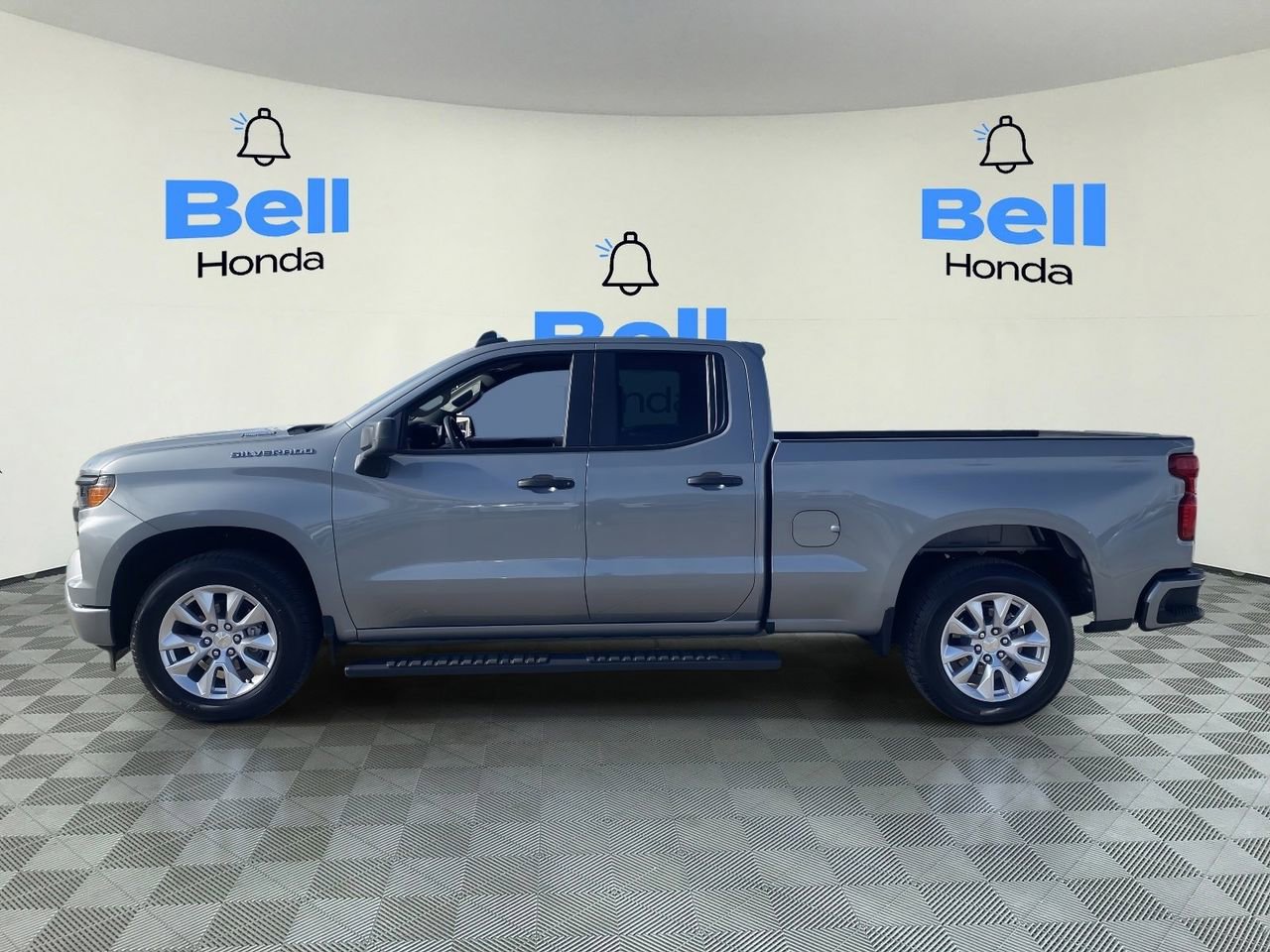 Used 2025 Chevrolet Silverado 1500 Custom video 2