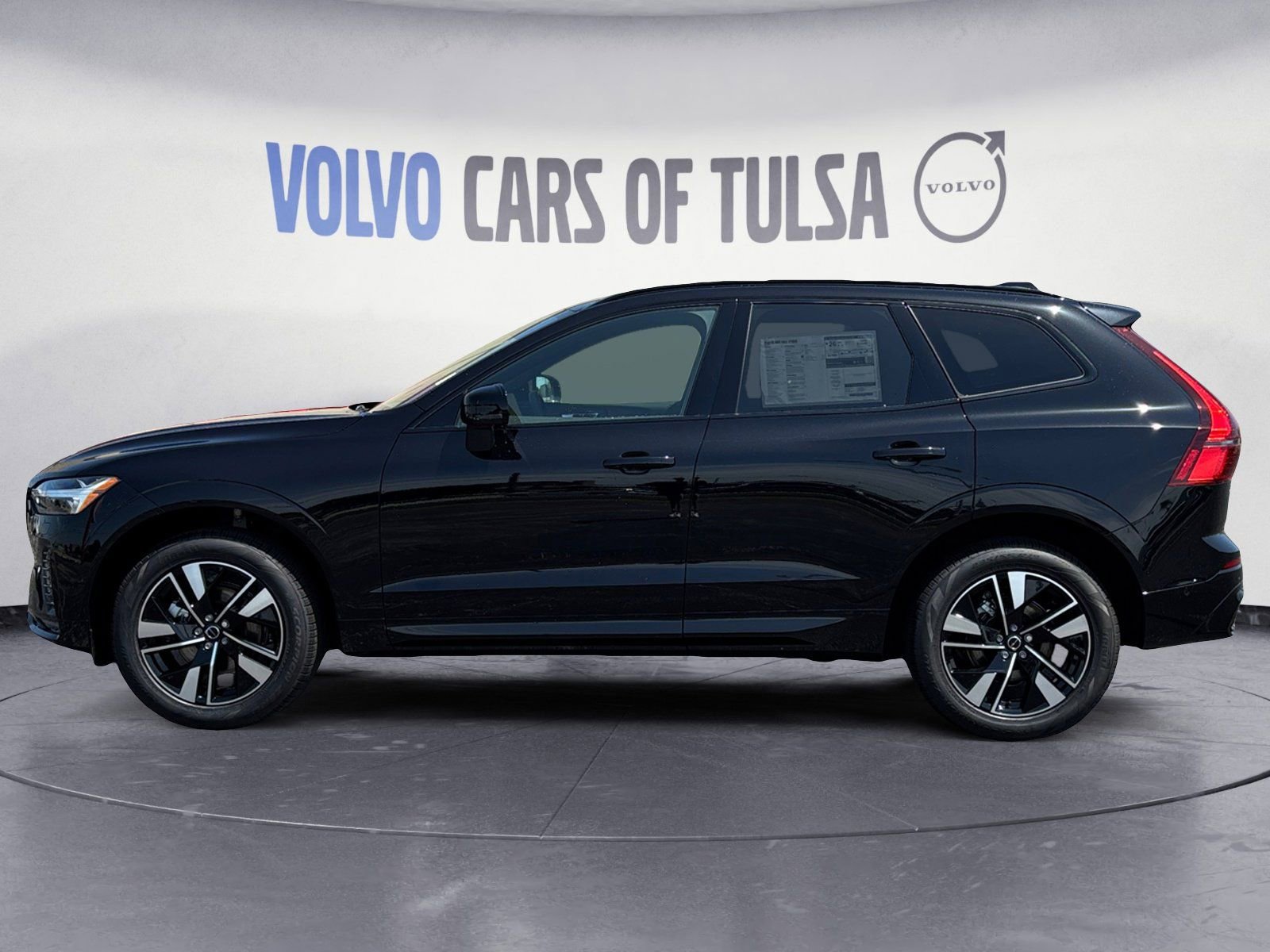 New 2026 Volvo XC60 B5 Plus w/ Protection Package Premier image 2
