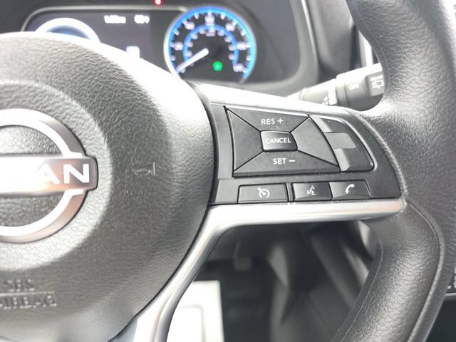 Used 2025 Nissan Leaf S FWD image 18